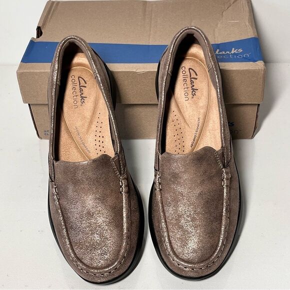 Clarks Ellowyn Lux Leather/Textile Slip-Ons - Picture 5 of 7